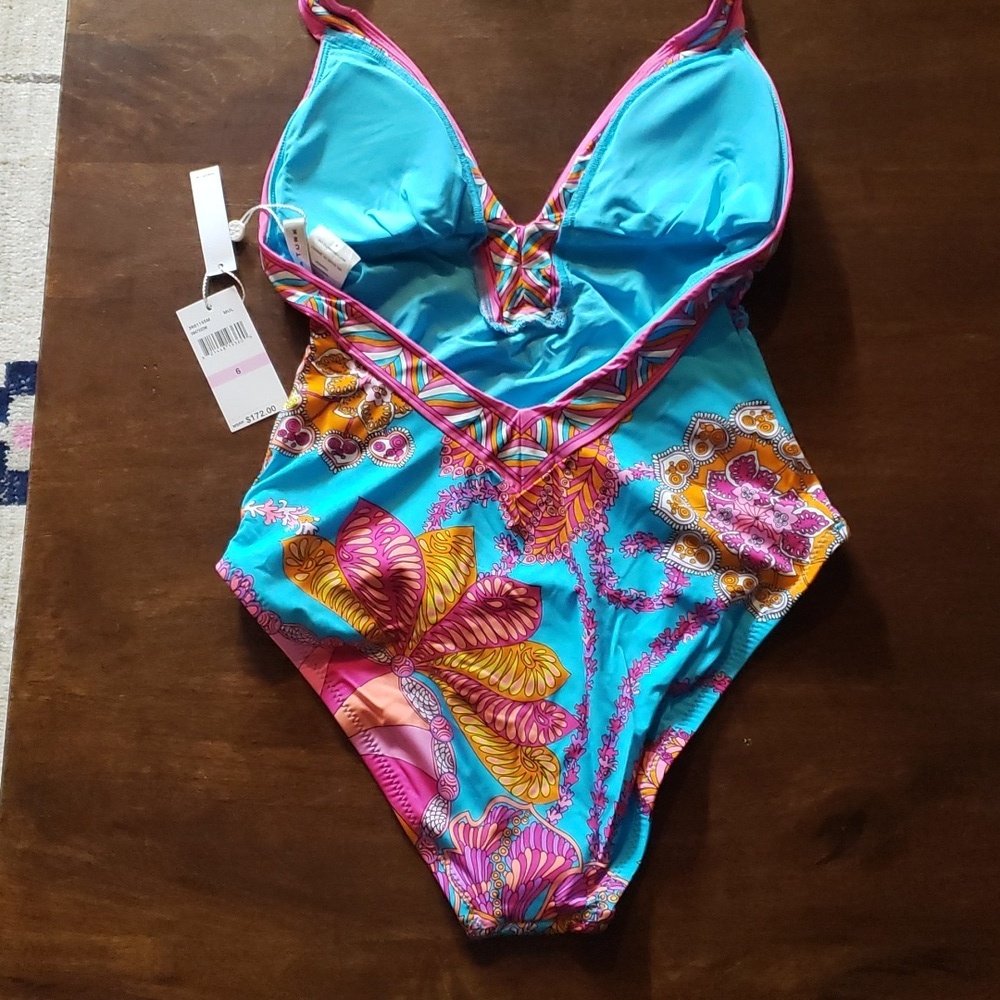 NWT Trina Turk Women's Meilani Border Halter Plunge One Piece Swimsuit - Picture 6 of 8